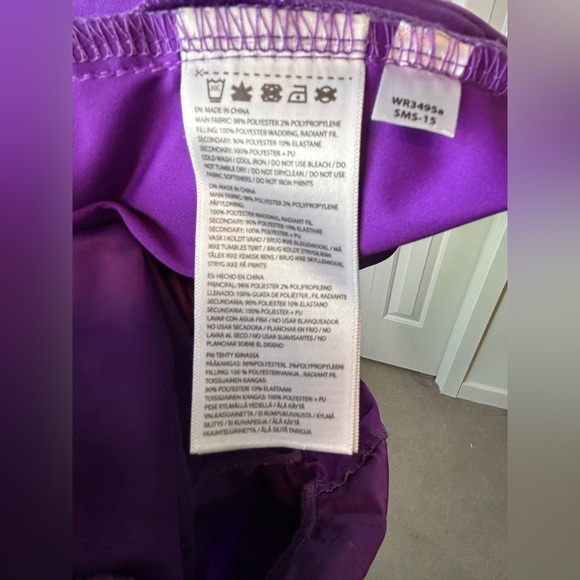 2XU Women's Insulation Jacket, Womens Size Small - Picture 12 of 12